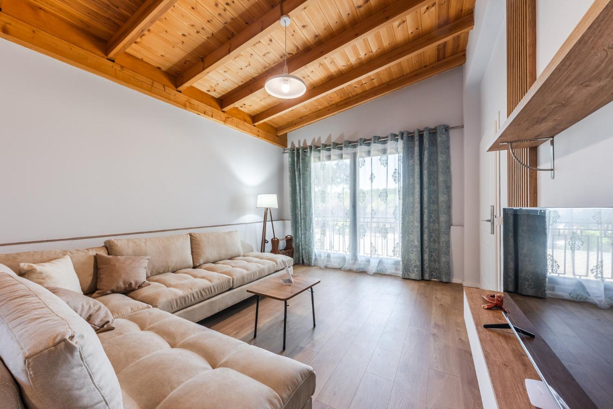 Beni's By Ps Apartman *